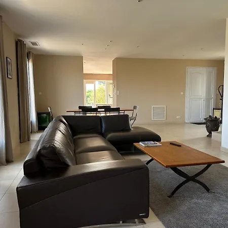 Belle Climatisée Tornac